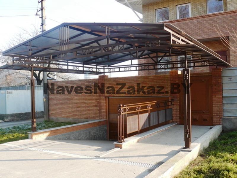 Навес из профнастила над въездом в гараж 5 на 6 по лучшей цене Навес из профнастила над въездом в гараж 5 на 6