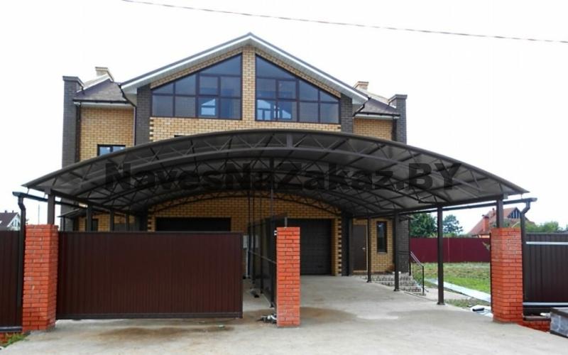 Арочный навес перед гаражом 5 на 5м по лучшей цене Арочный навес перед гаражом 5 на 5м