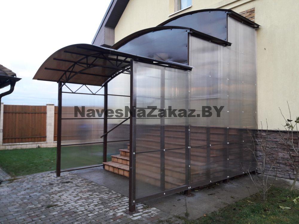 Навес над крыльцом в частный дом 4х6,3 по лучшей цене Навес над крыльцом в частный дом 4х6,3