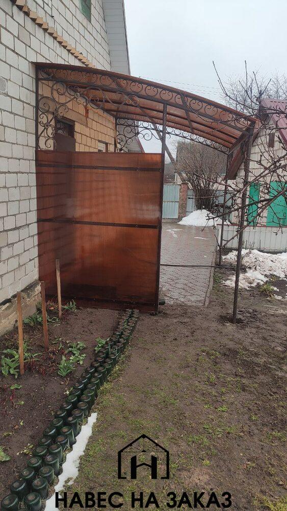 Придомовой навес из поликарбоната 3 на 5 по лучшей цене Придомовой навес из поликарбоната 3 на 5