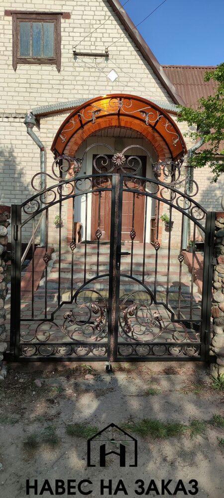 Кованый козырёк над крыльцом к домку 2 на 1,5 по лучшей цене Кованый козырёк над крыльцом к домку 2 на 1,5