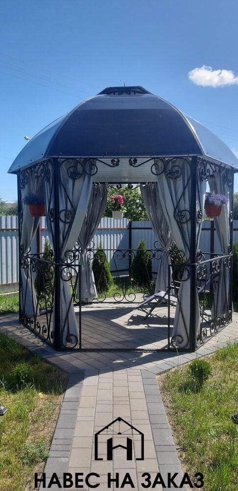 Беседка для отдыха с коваными элементами по лучшей цене Беседка для отдыха с коваными элементами